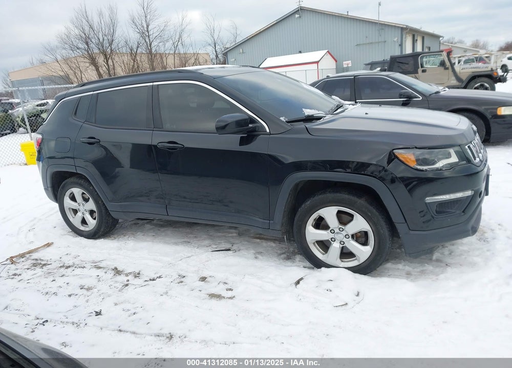 2018 JEEP COMPASS LATITUDE FWD VIN: 3C4NJCBB0JT293129