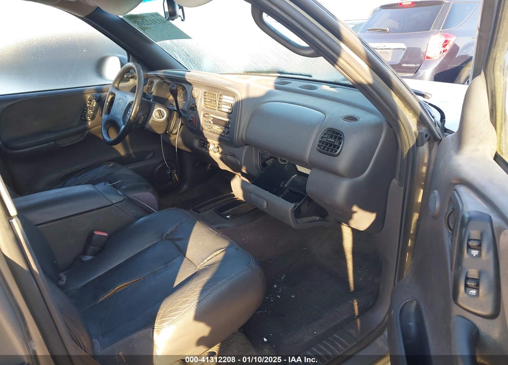 1999 DODGE DURANGO VIN: 1B4HR28Y8XF638631