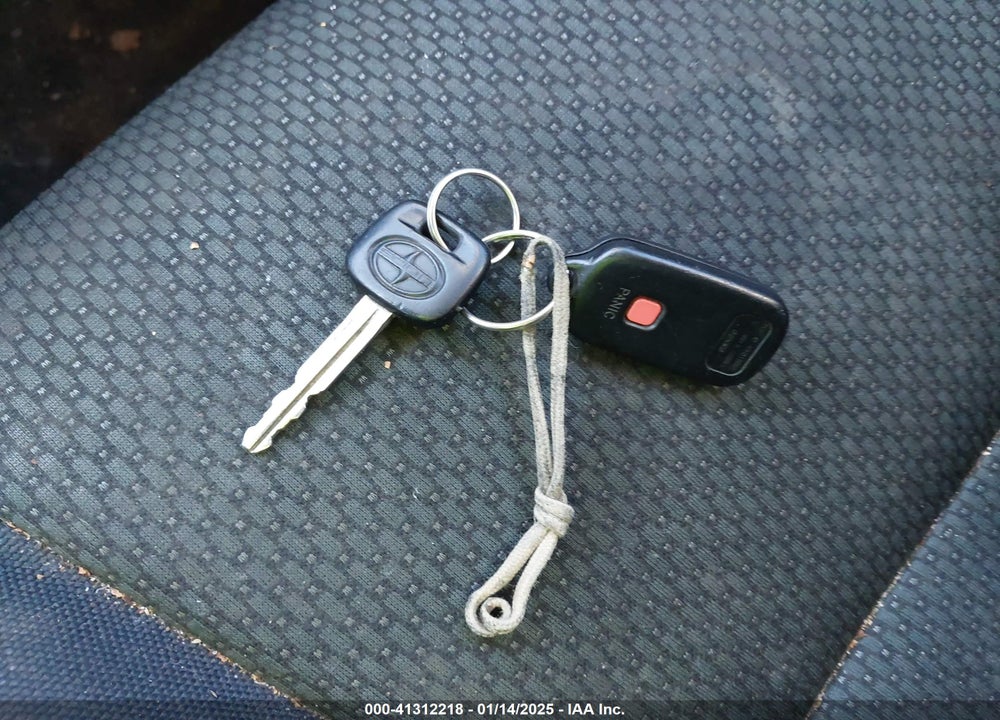 2006 SCION XB VIN: JTLKT324664122496