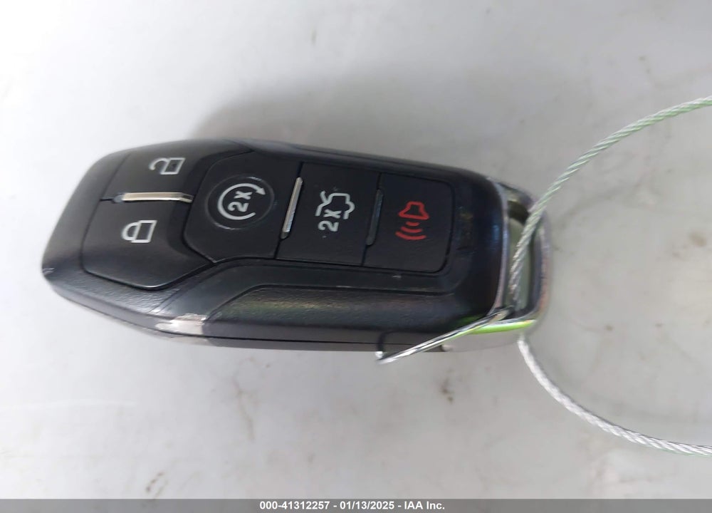 2014 LINCOLN MKZ VIN: 3LN6L2GK2ER828056