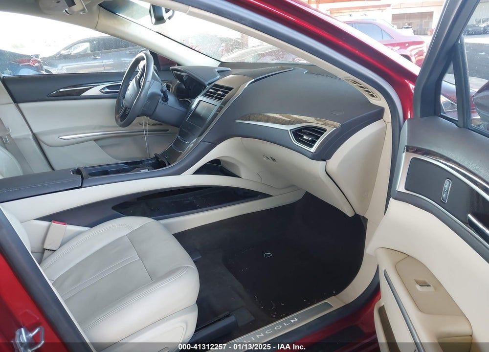 2014 LINCOLN MKZ VIN: 3LN6L2GK2ER828056