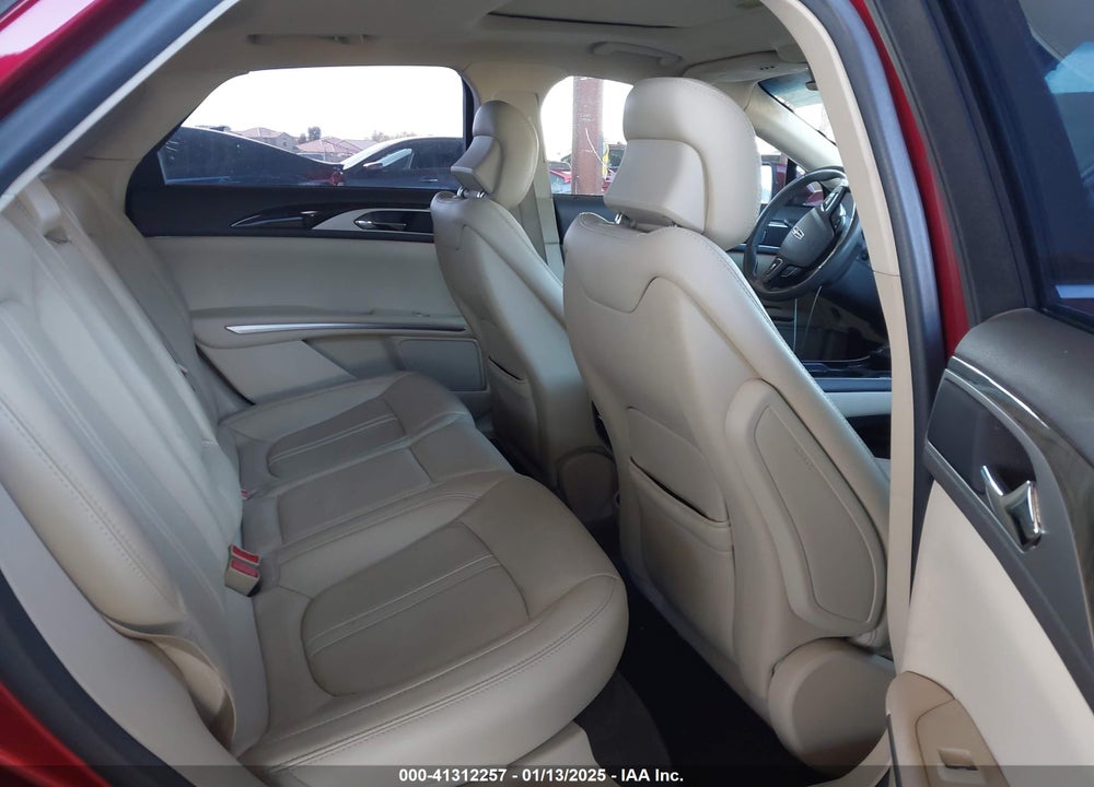 2014 LINCOLN MKZ VIN: 3LN6L2GK2ER828056