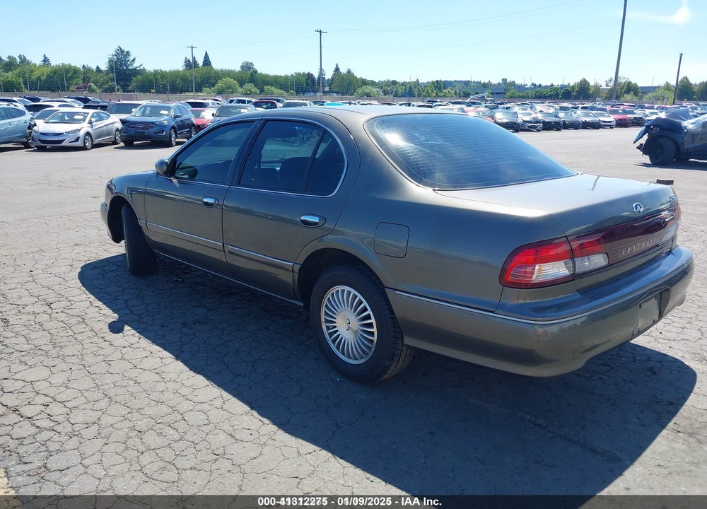 1998 INFINITI I30 STANDARD/TOURING VIN: JNKCA21A2WT617242