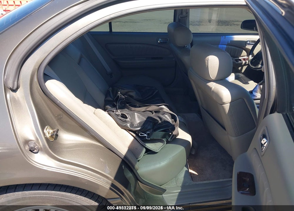 1998 INFINITI I30 STANDARD/TOURING VIN: JNKCA21A2WT617242