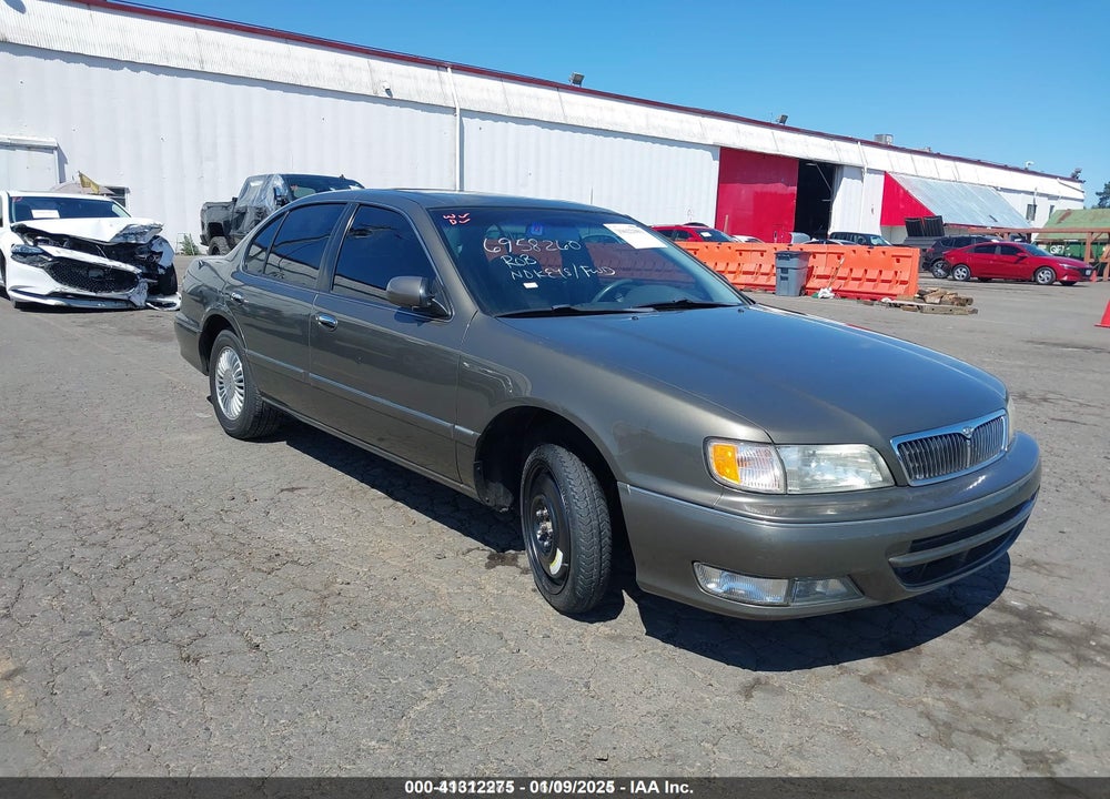 1998 INFINITI I30 STANDARD/TOURING VIN: JNKCA21A2WT617242
