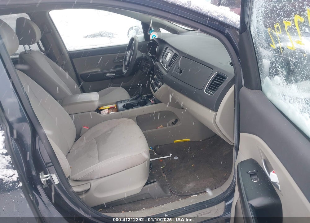 2016 KIA SEDONA LX VIN: KNDMB5C16G6148707
