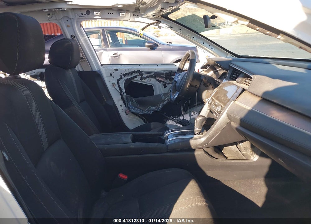 2018 HONDA CIVIC VIN: JHMFC1F31JX002100
