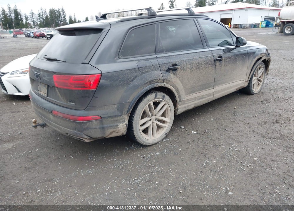 2018 AUDI Q7 3.0T PREMIUM VIN: WA1VAAF77JD017511