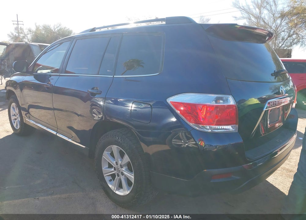 2013 TOYOTA HIGHLANDER BASE PLUS V6 VIN: 5TDZK3EH9DS109237