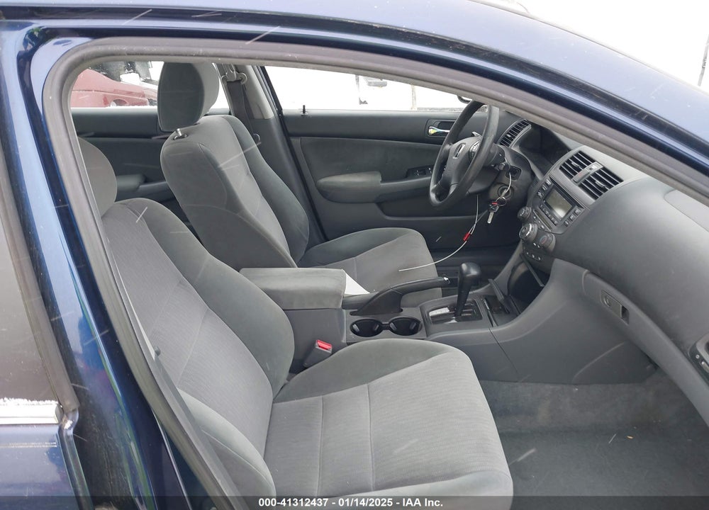 2004 HONDA ACCORD 2.4 LX VIN: 1HGCM56354A148307
