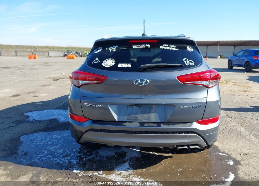 2016 HYUNDAI TUCSON SPORT VIN: KM8J33A22GU231834
