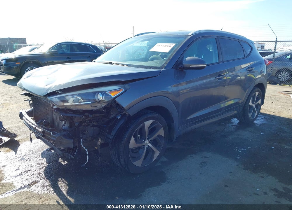 2016 HYUNDAI TUCSON SPORT VIN: KM8J33A22GU231834