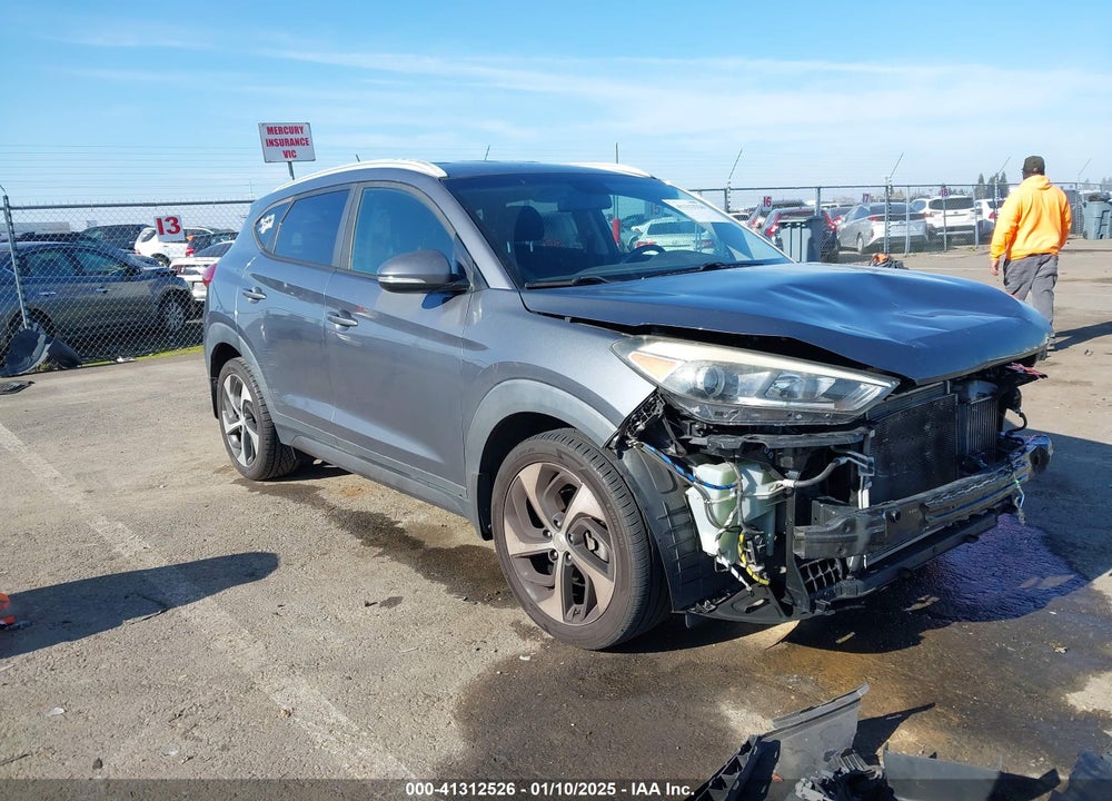 2016 HYUNDAI TUCSON SPORT VIN: KM8J33A22GU231834