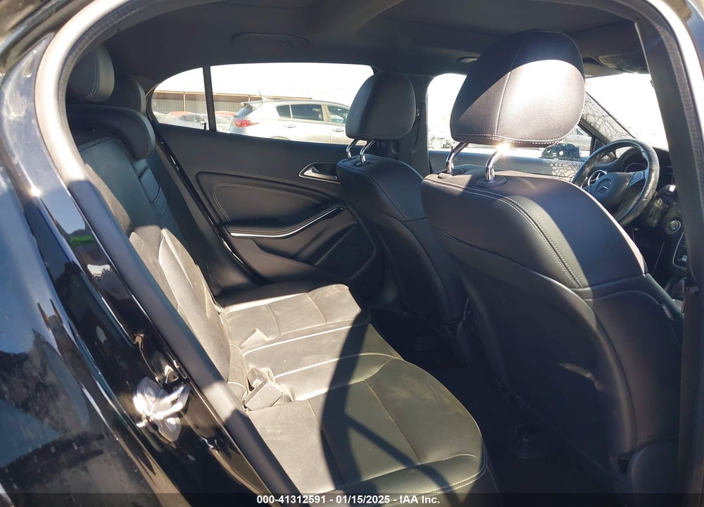 2020 MERCEDES-BENZ GLA 250 4MATIC VIN: W1NTG4GB7LU029136