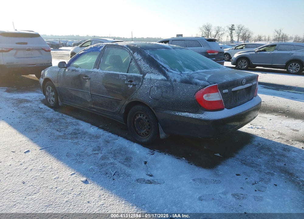 2002 TOYOTA CAMRY LE VIN: JTDBE32K020050765