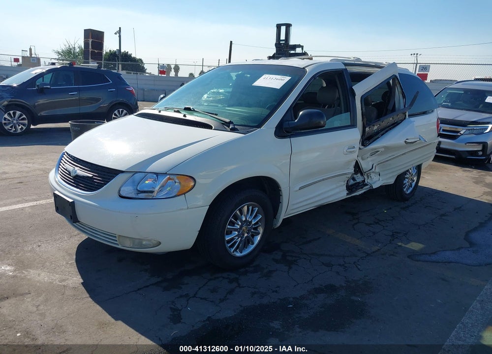 2002 CHRYSLER TOWN & COUNTRY LIMITED VIN: 2C8GP64L22R715175