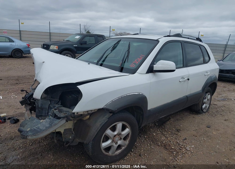 2005 HYUNDAI TUCSON GLS/LX VIN: KM8JN12D35U107602