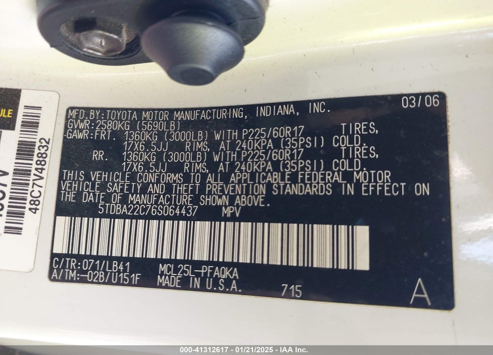 2006 TOYOTA SIENNA XLE VIN: 5TDBA22C76S064437