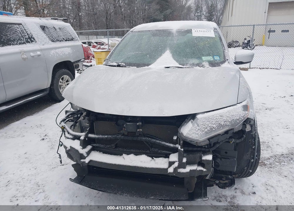 2018 NISSAN ROGUE S VIN: JN8AT2MV8JW309747