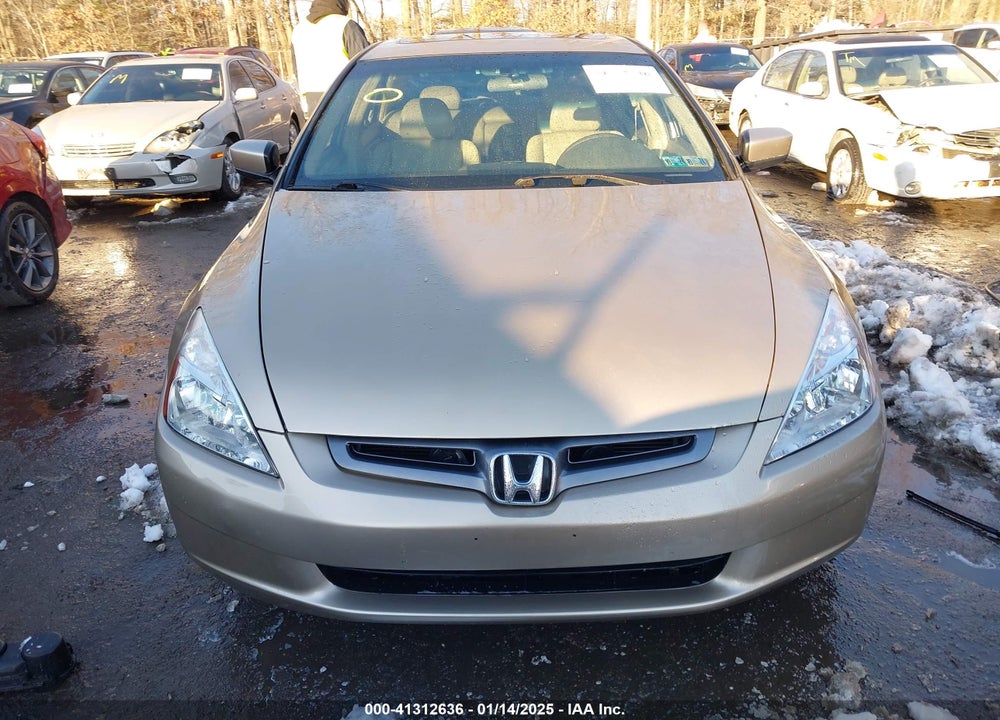 2005 HONDA ACCORD 2.4 EX VIN: 1HGCM568X5A022053
