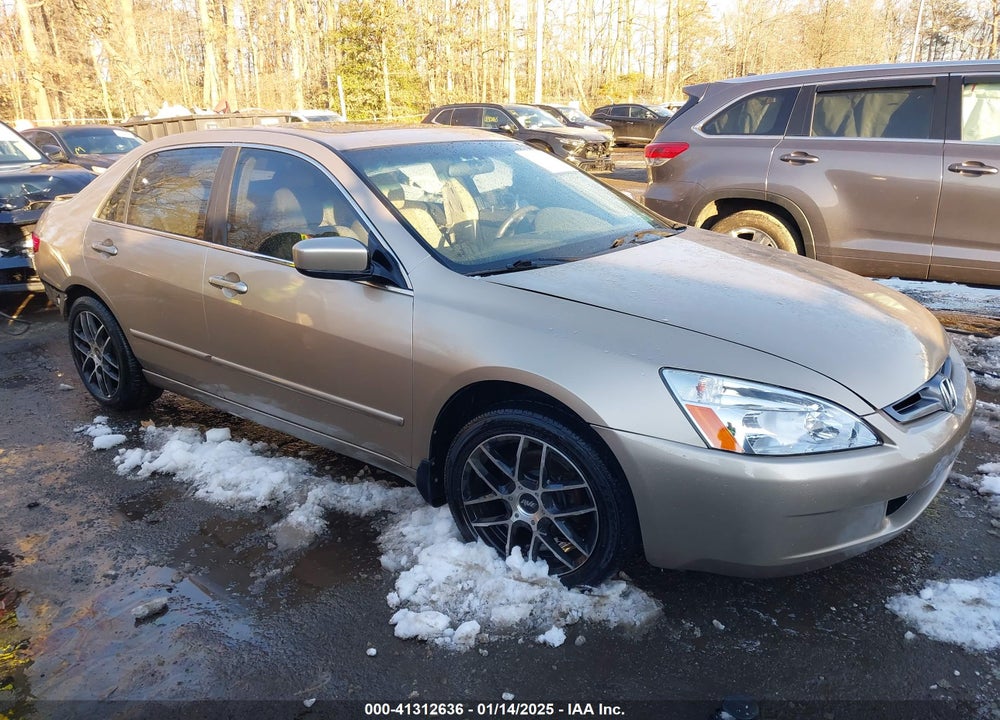 2005 HONDA ACCORD 2.4 EX VIN: 1HGCM568X5A022053