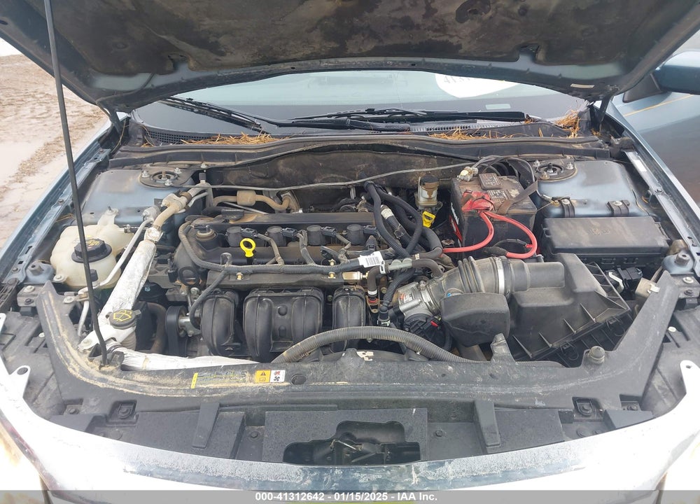 2011 FORD FUSION VIN: 3FAHP0HA7BR256317