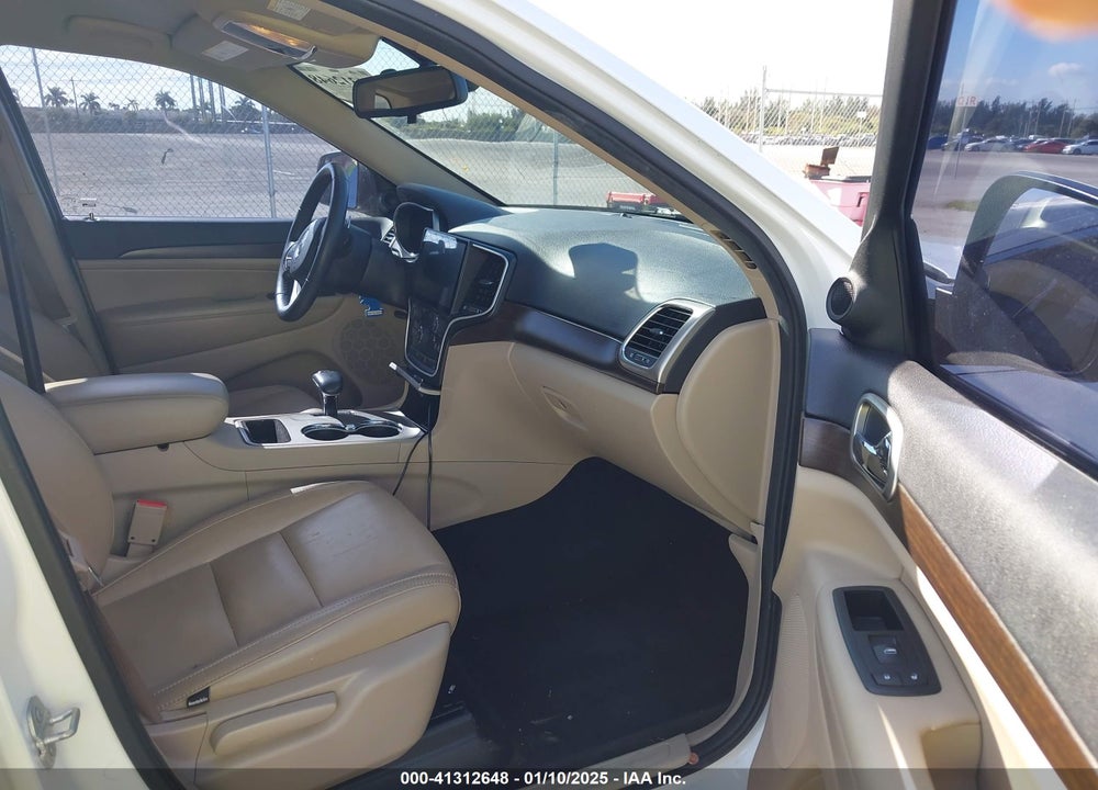 2015 JEEP GRAND CHEROKEE LAREDO VIN: 1C4RJEAG2FC826353