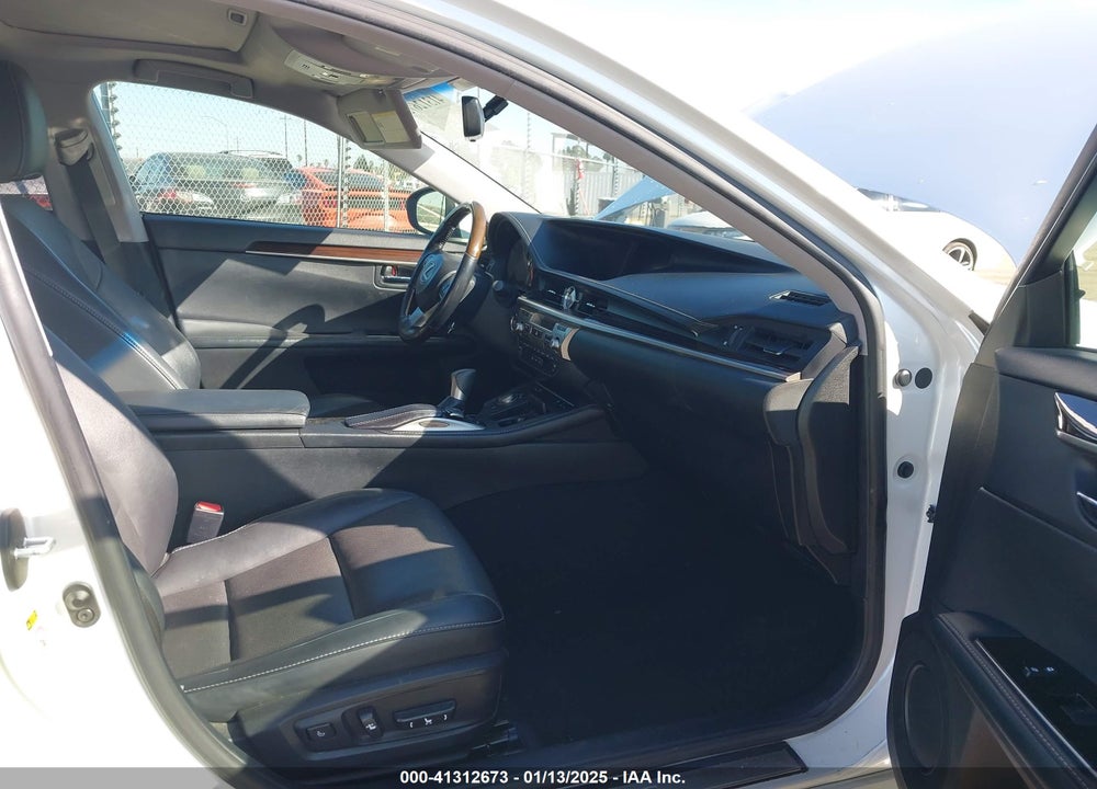 2016 LEXUS ES 350 VIN: JTHBK1GG1G2230705