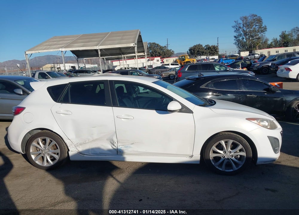 2011 MAZDA 3 S SPORT VIN: JM1BL1K65B1493548