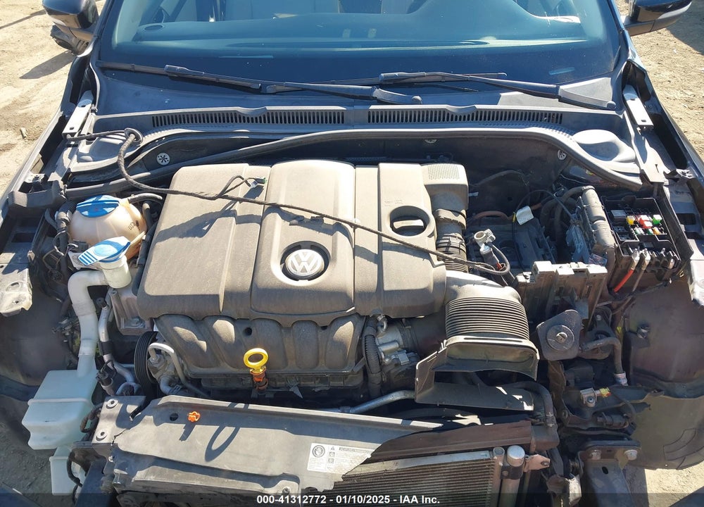 2011 VOLKSWAGEN JETTA VIN: 3VWDX7AJ3BM322125