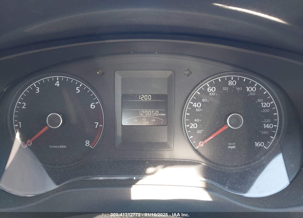 2011 VOLKSWAGEN JETTA VIN: 3VWDX7AJ3BM322125