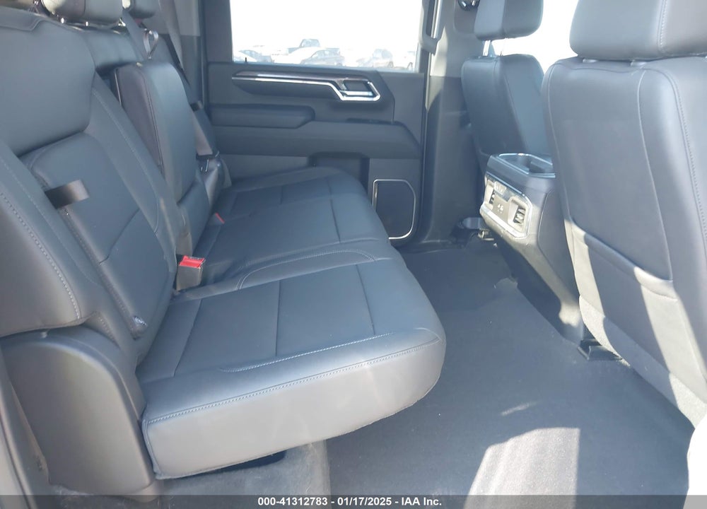 2024 CHEVROLET SILVERADO 2500HD 4WD STANDARD BED LTZ VIN: 2GC4YPEY8R1161795