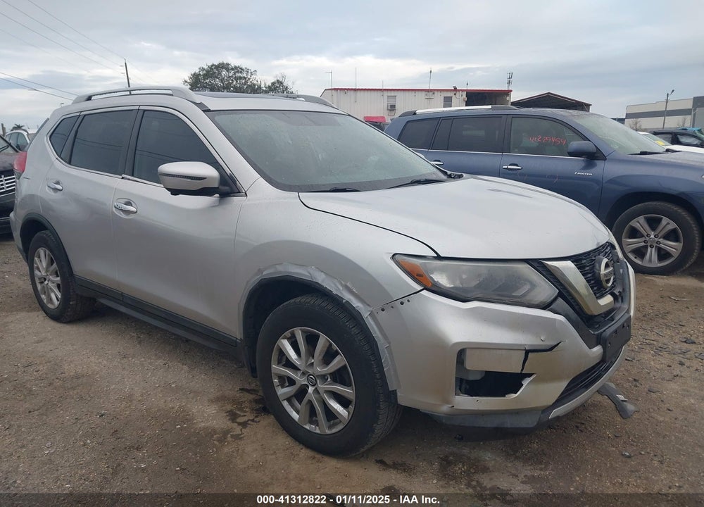 2017 NISSAN ROGUE SV VIN: 5N1AT2MV3HC770146