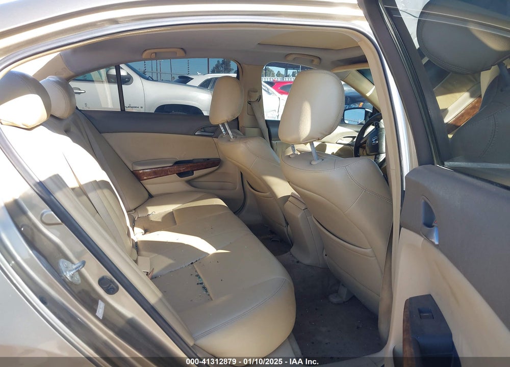 2008 HONDA ACCORD VIN: 1HGCP26798A099708