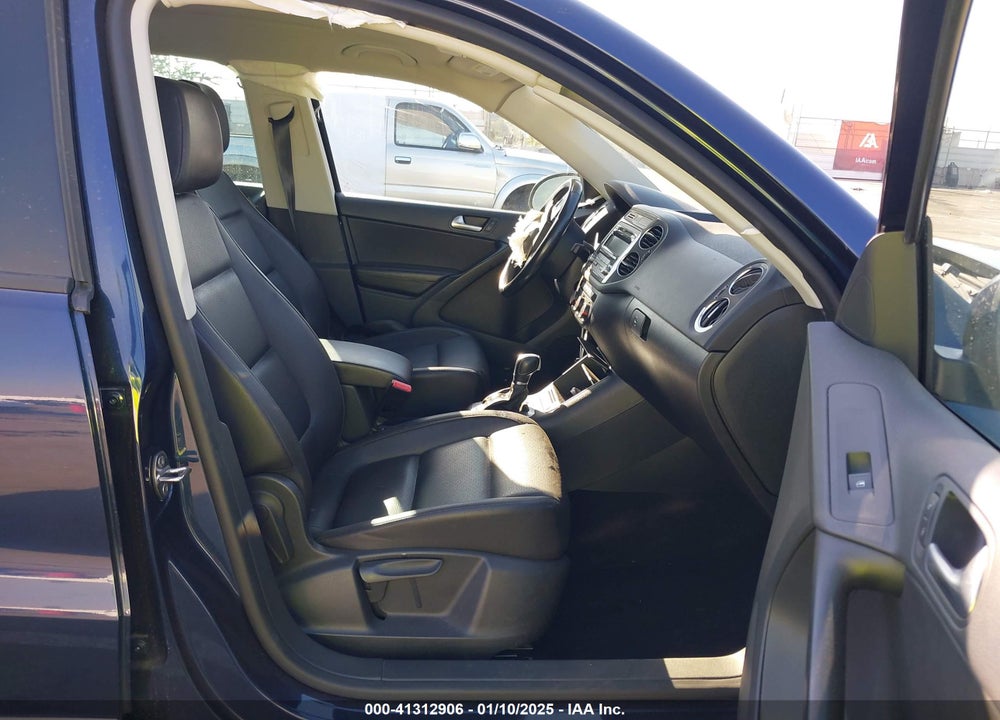 2014 VOLKSWAGEN TIGUAN SE VIN: WVGBV3AX7EW616298