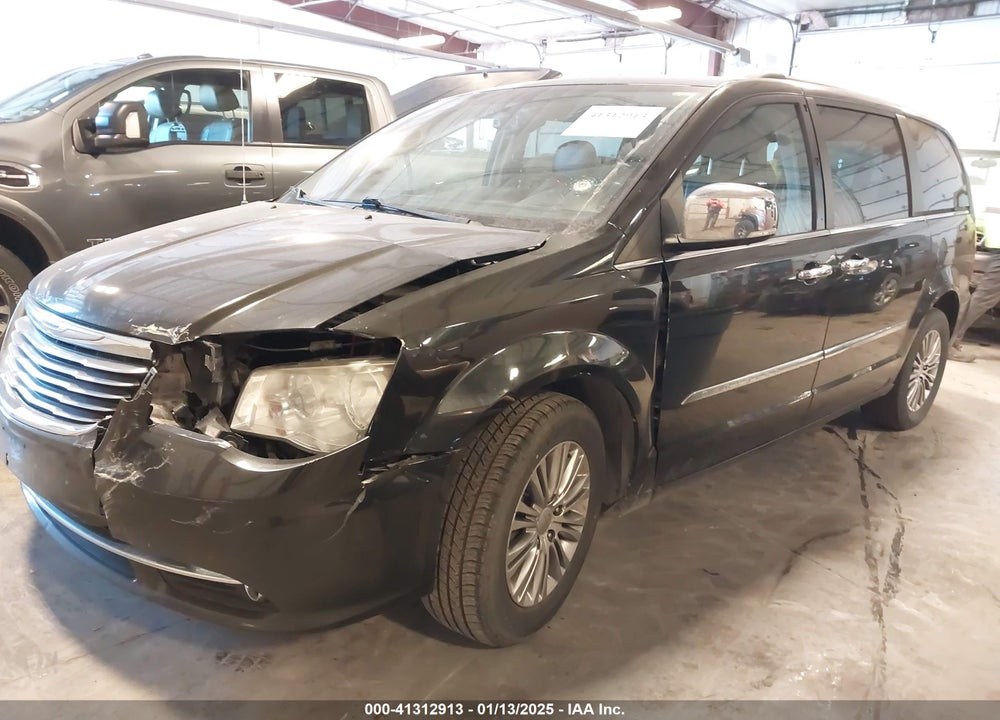 2013 CHRYSLER TOWN & COUNTRY TOURING-L VIN: 2C4RC1CG0DR510647