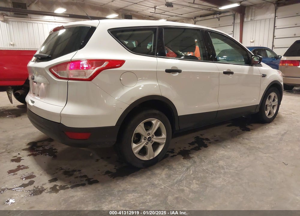 2016 FORD ESCAPE S VIN: 1FMCU0F71GUB97619