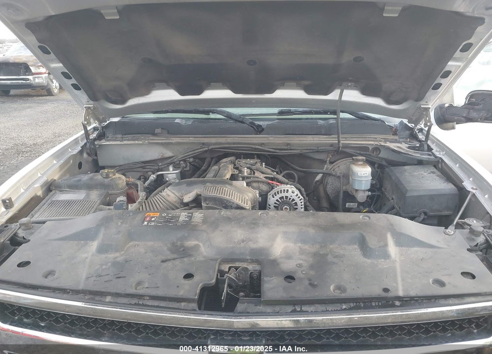 2011 CHEVROLET SILVERADO 1500 LT VIN: 3GCPKSE38BG242699