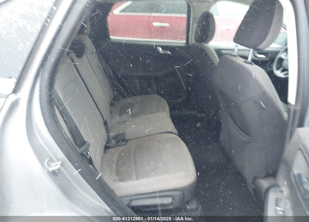 2021 FORD ESCAPE VIN: 1FMCU0G62MUA22328