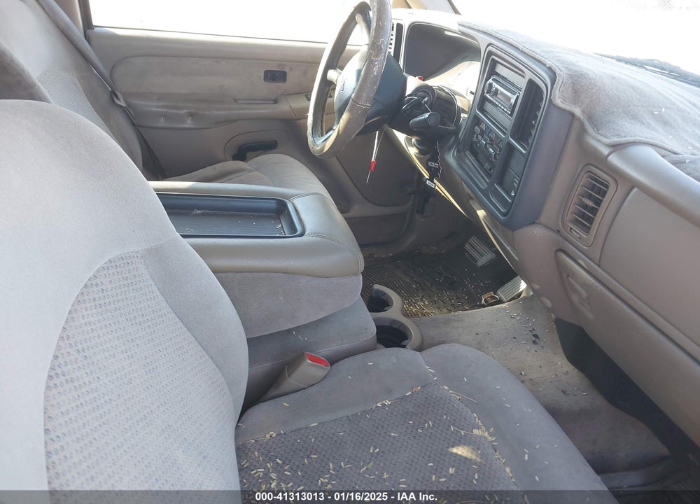 2001 CHEVROLET SILVERADO 1500 LS VIN: 2GCEC19V211272279