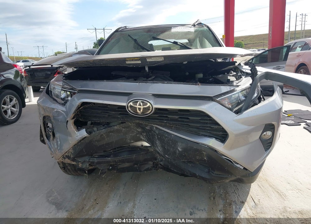 2021 TOYOTA RAV4 XLE PREMIUM VIN: 2T3A1RFV3MC161745