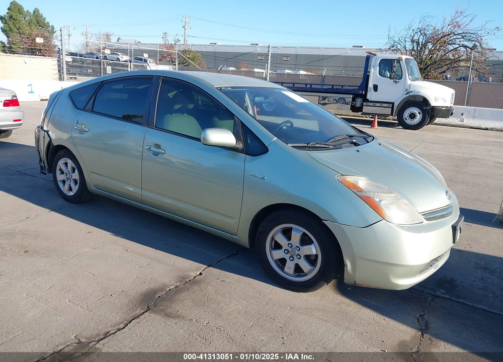 2007 TOYOTA PRIUS VIN: JTDKB20U577682621