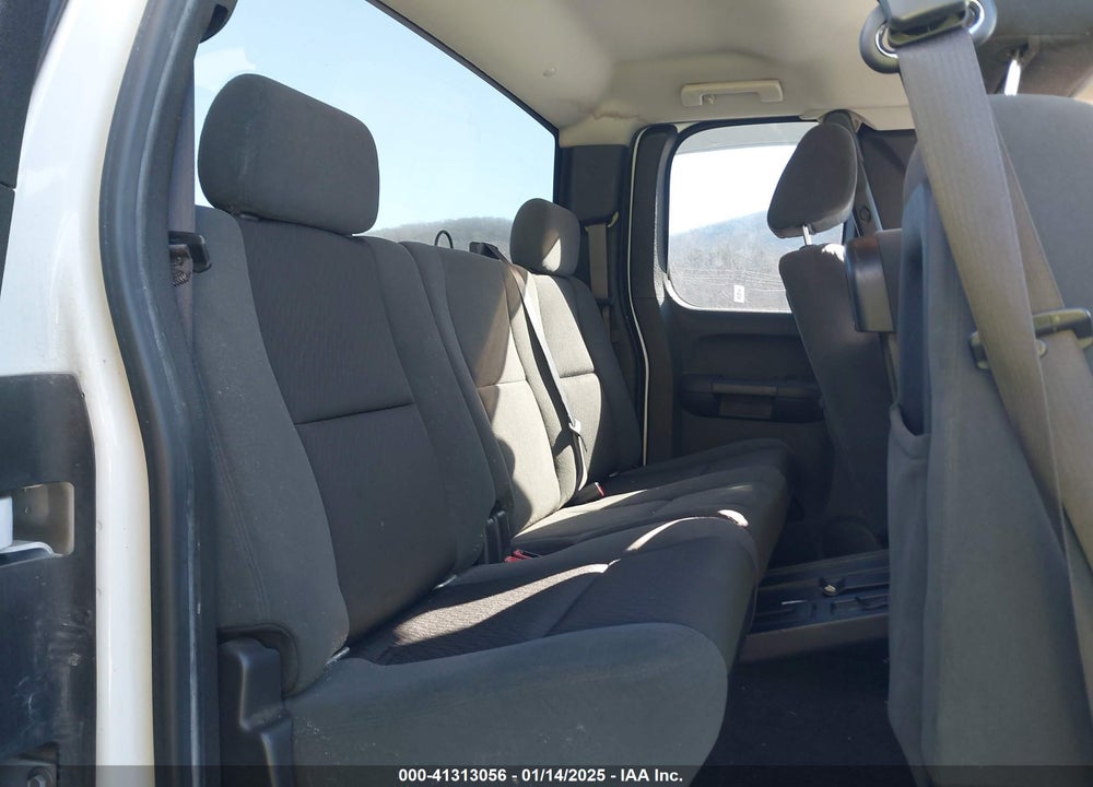 2009 CHEVROLET SILVERADO 1500 LT VIN: 1GCEK29079Z271998