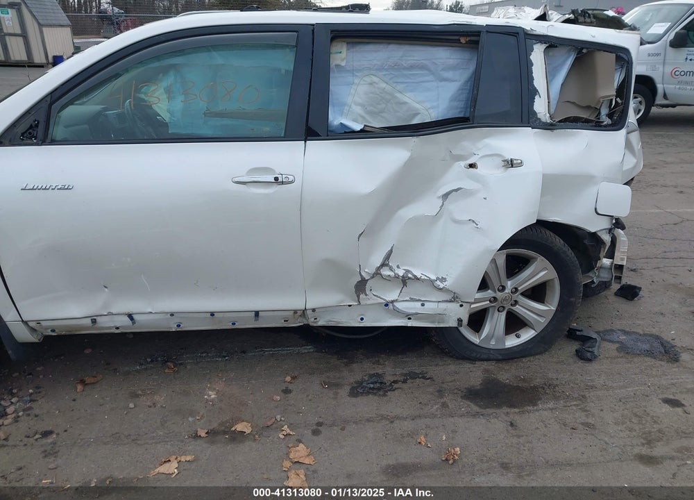 2010 TOYOTA HIGHLANDER LIMITED VIN: 5TDDK3EH1AS029162