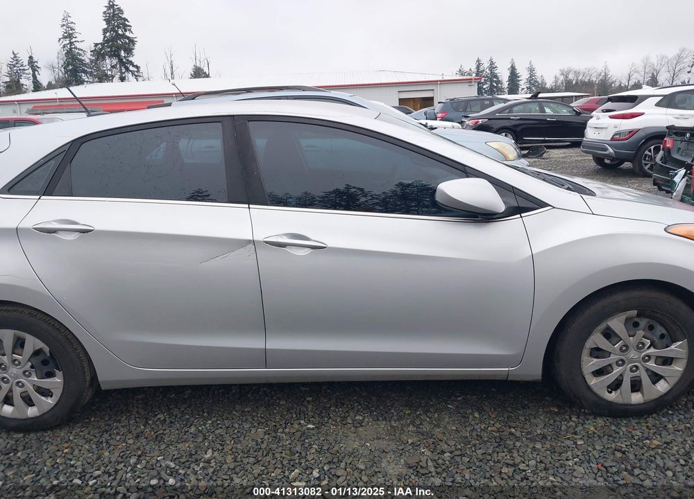 2017 HYUNDAI ELANTRA GT VIN: KMHD35LH6HU352216