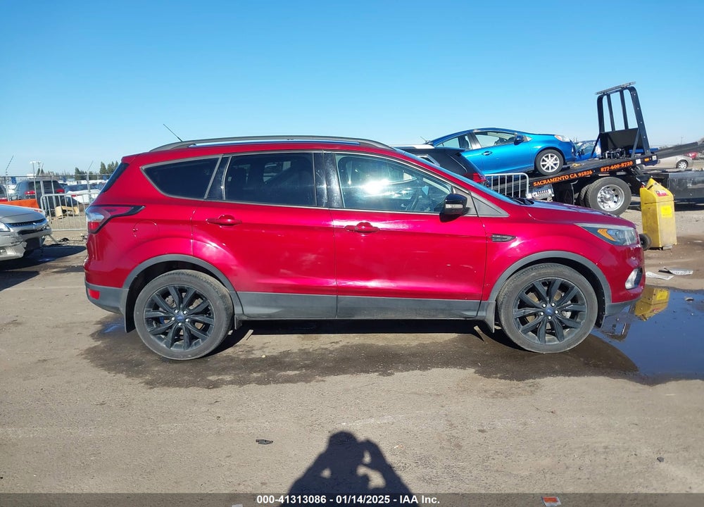 2017 FORD ESCAPE TITANIUM VIN: 1FMCU9J93HUE09810