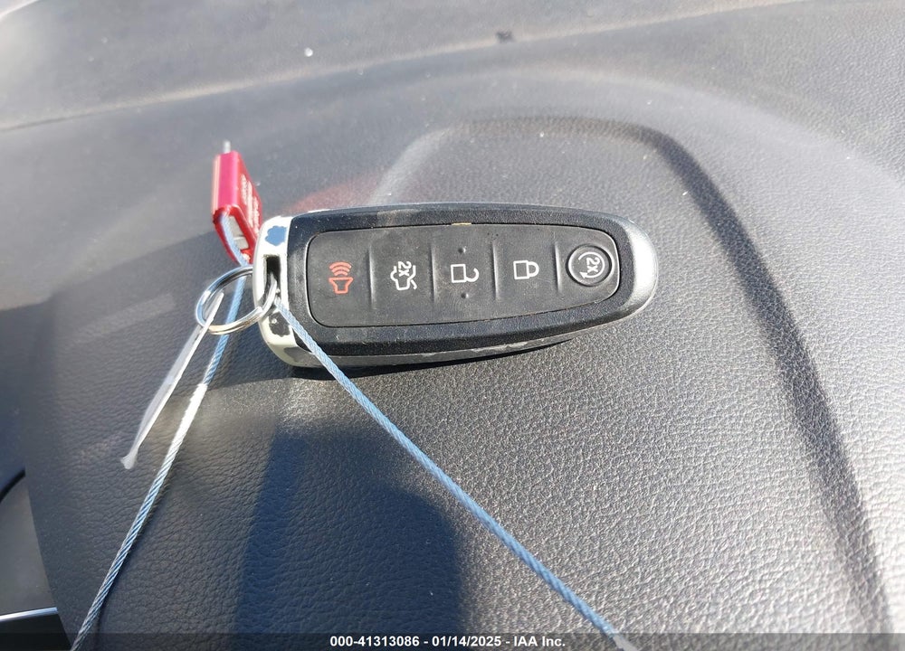 2017 FORD ESCAPE TITANIUM VIN: 1FMCU9J93HUE09810