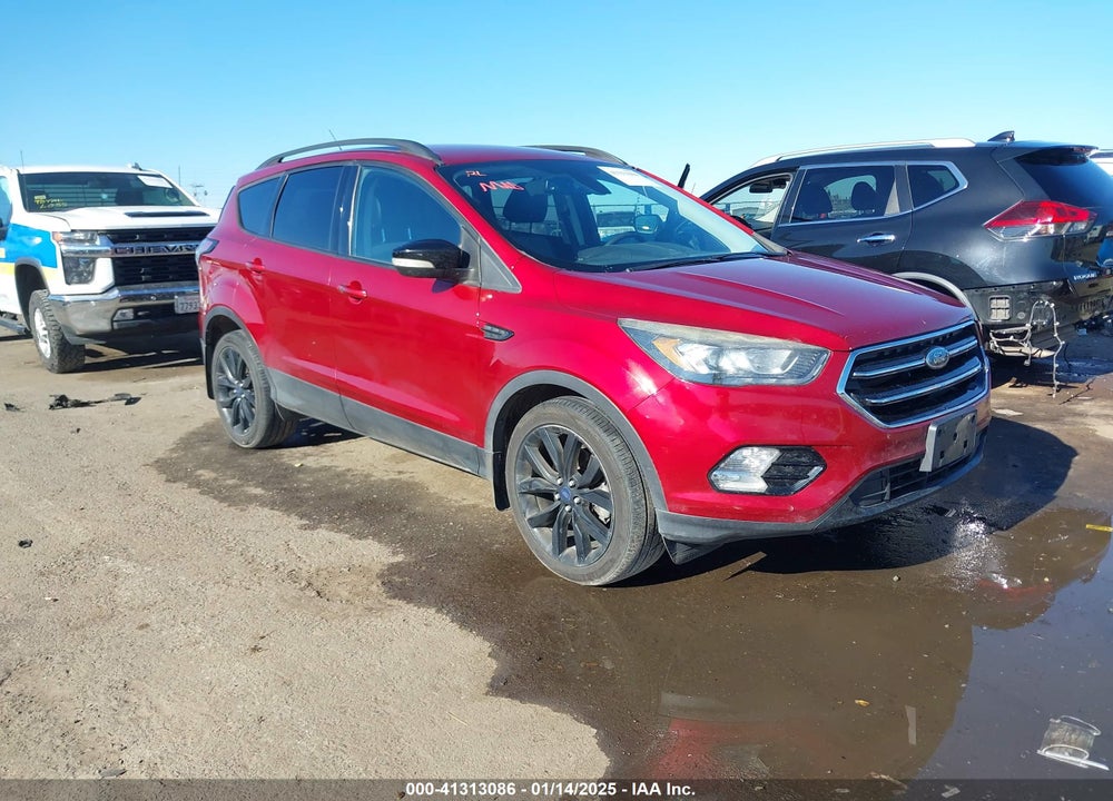 2017 FORD ESCAPE TITANIUM VIN: 1FMCU9J93HUE09810