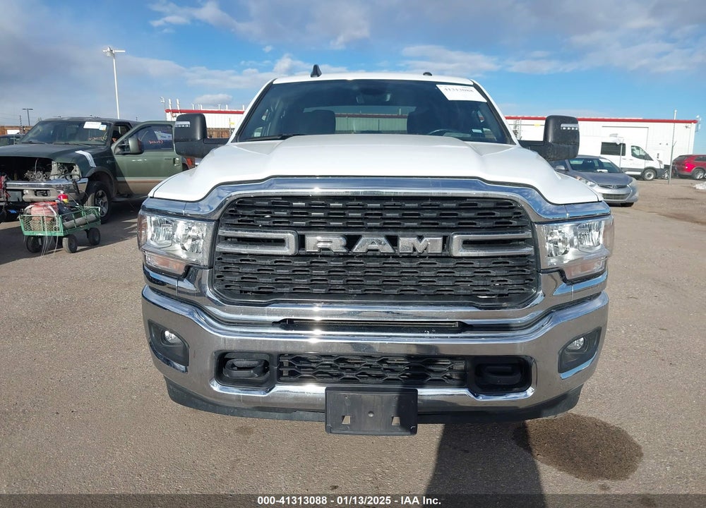 2024 RAM 2500 BIG HORN 4X4 6'4 BOX VIN: 3C6UR5DL5RG266719