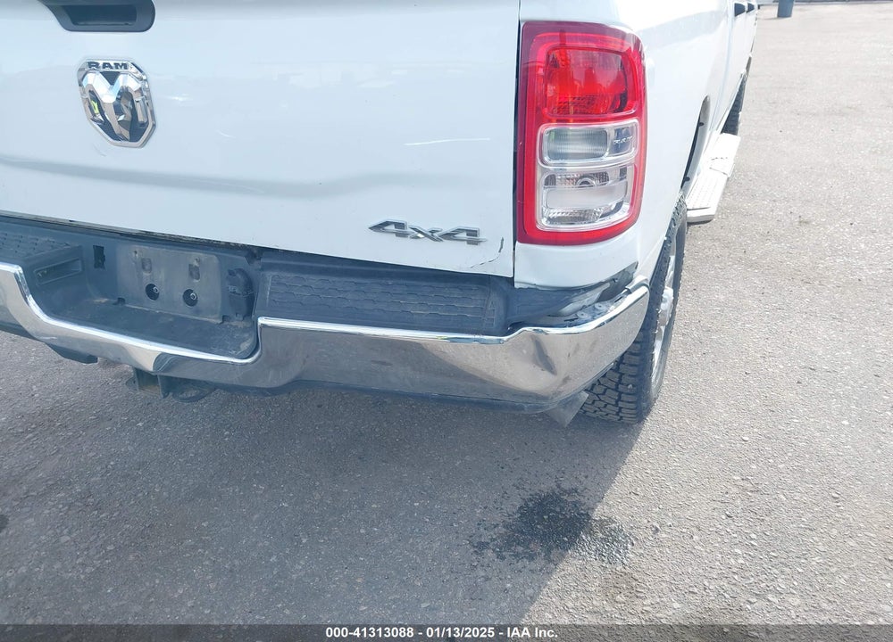 2024 RAM 2500 BIG HORN 4X4 6'4 BOX VIN: 3C6UR5DL5RG266719